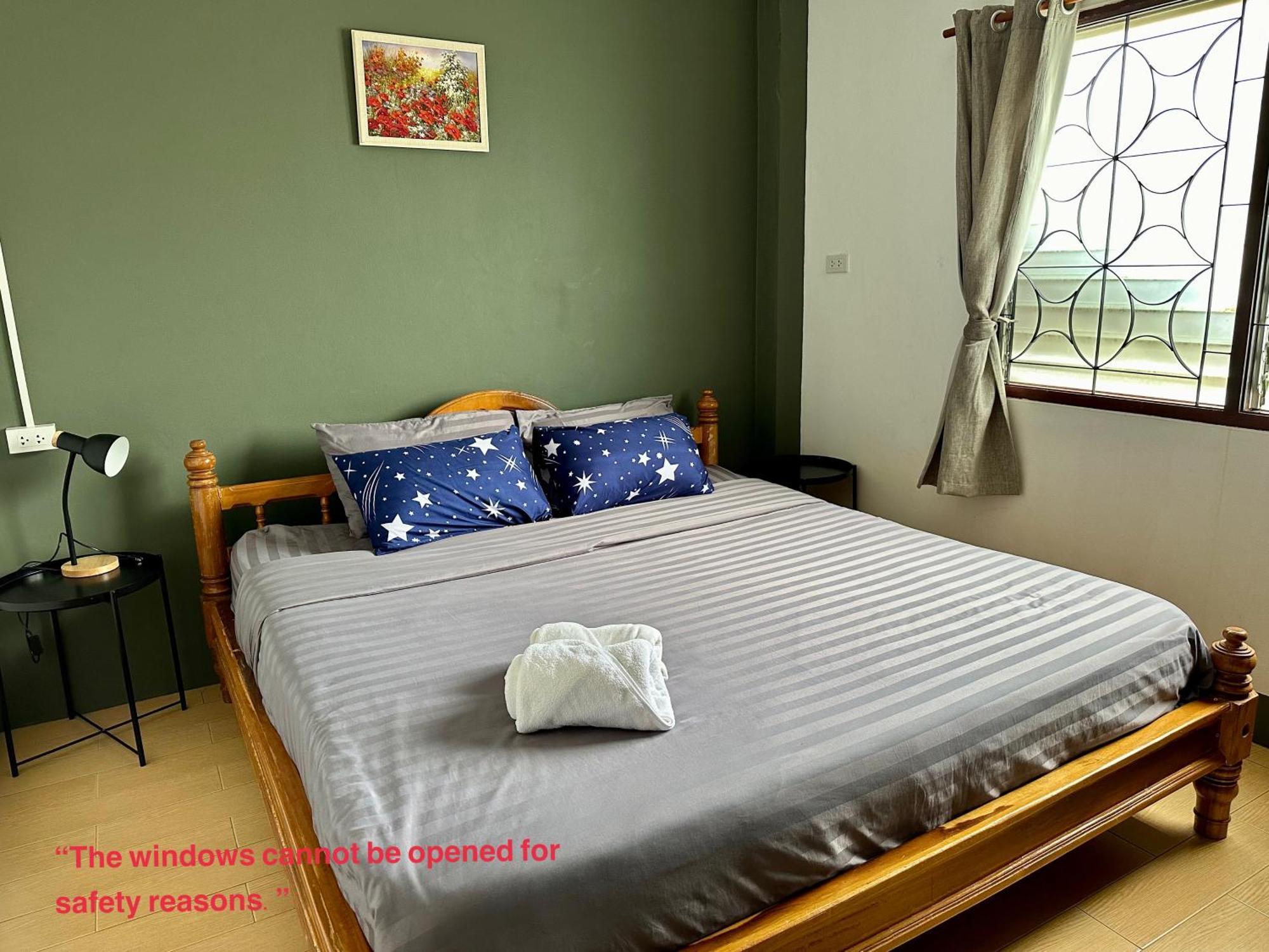 Niece Hostel Phuket - Sha Extra Plus Exterior photo